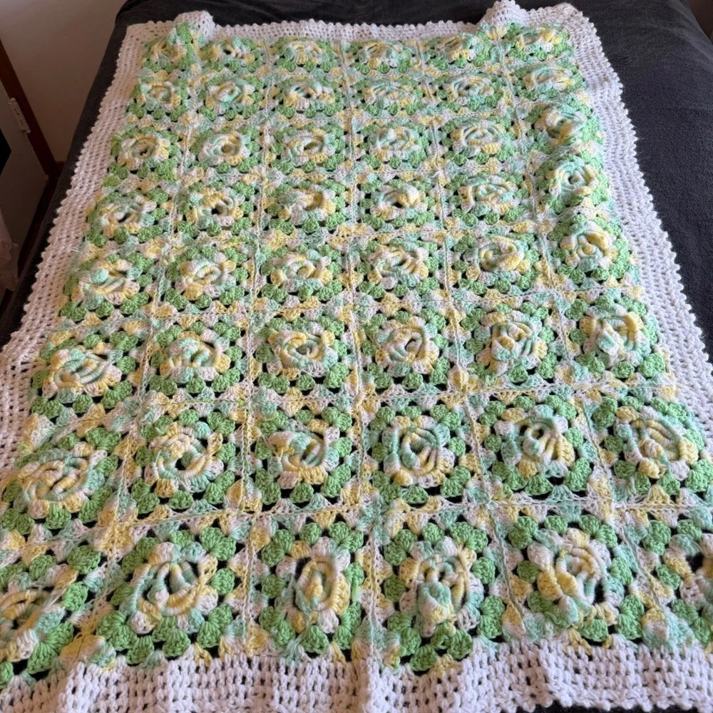 Handmade Crochet Baby Blanket Unisex 41x53 Granny Square 3D Floral Rose Afghan